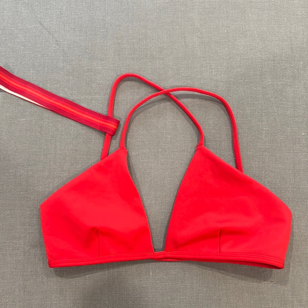 BNWT Left on Friday Reef Top Sweet Chili Heat Red Medium